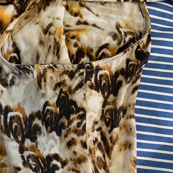 🙂 BOGO Vince Camuto sleeveless blouse with scarf - Picture 4 of 6